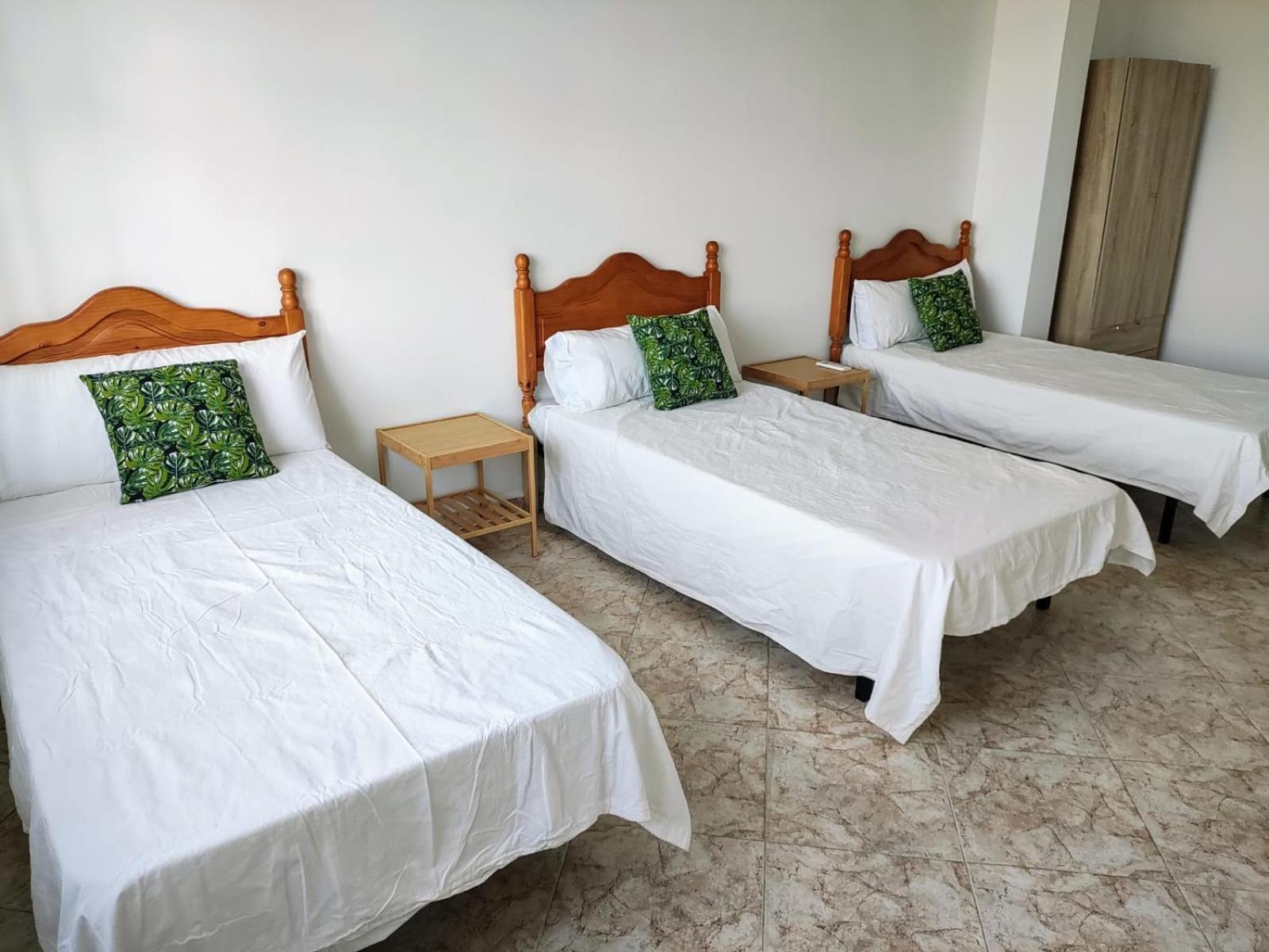 Preciosa Villa Para Grupos Grandes Con Piscina Y Bbq Casarrubios del Monte Exterior foto